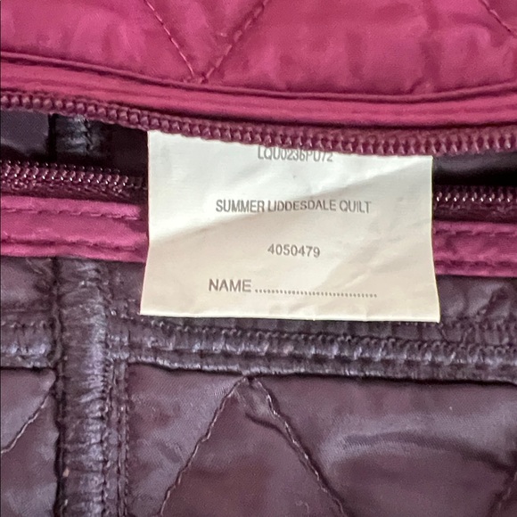 Barbour Women’s Summer Liddesdale Quilted Jacket in a rare Dark Cherry Size US 4 - Picture 6 of 14